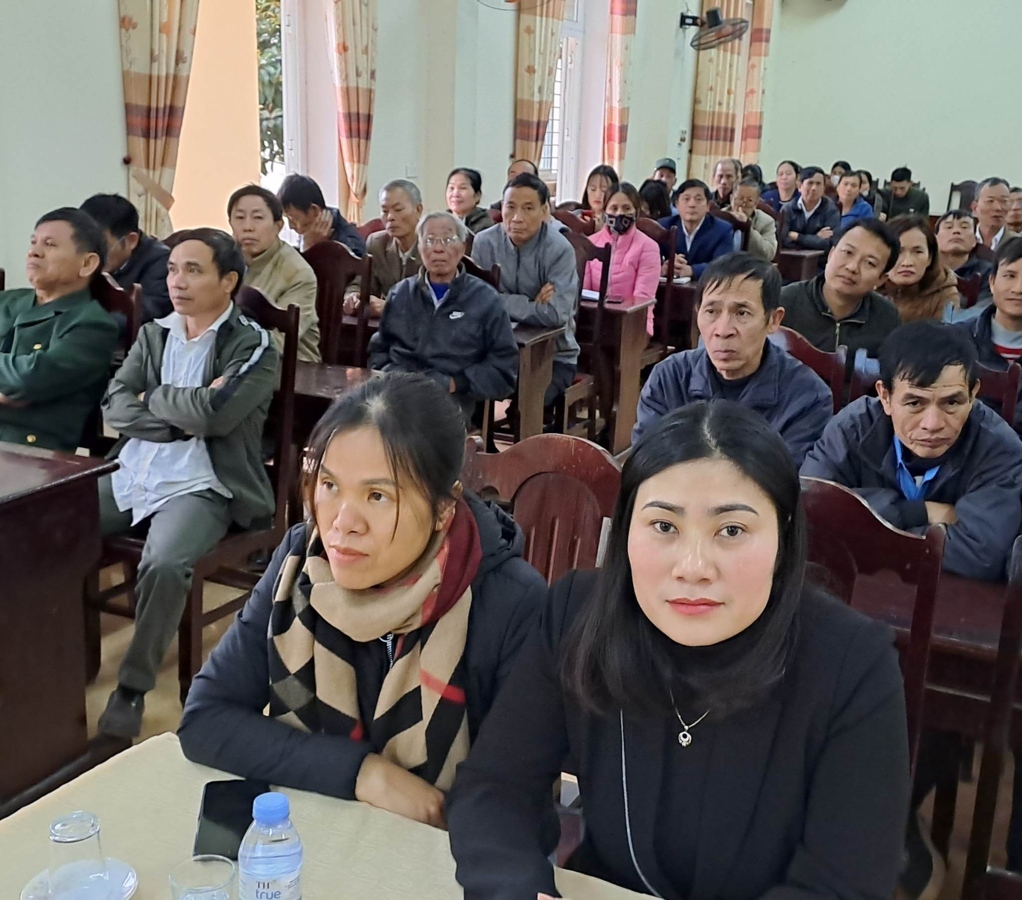 Đại biểu tham dự hội nghị.