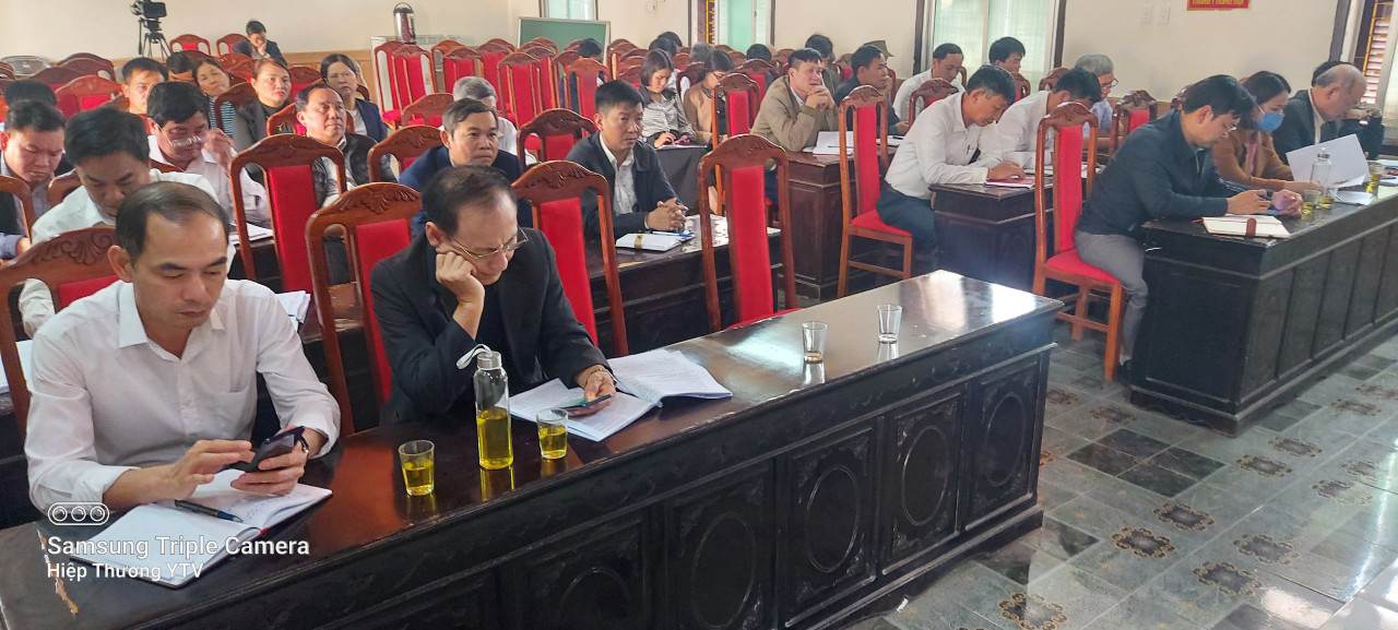 Đại biểu về dự hội nghị.