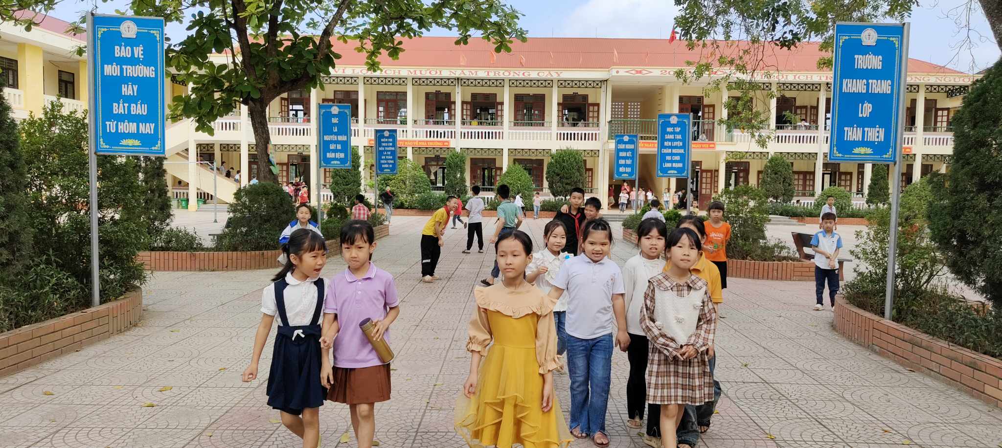 Chất lượng giáo dục toàn diện được quan tâm.
