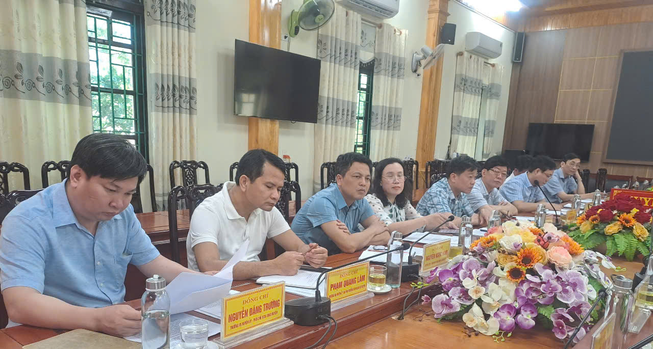 Đại biểu tham dự hội nghị.