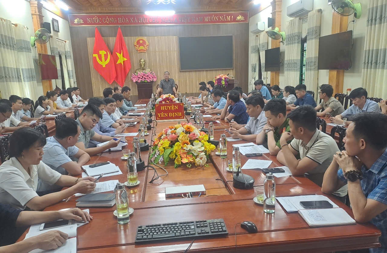 Toàn cảnh hội nghị.