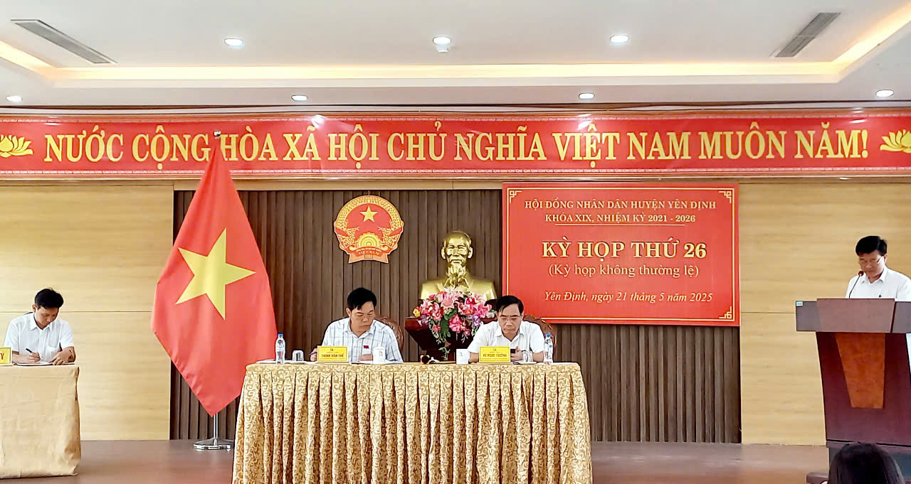 Chủ tọa kỳ họp