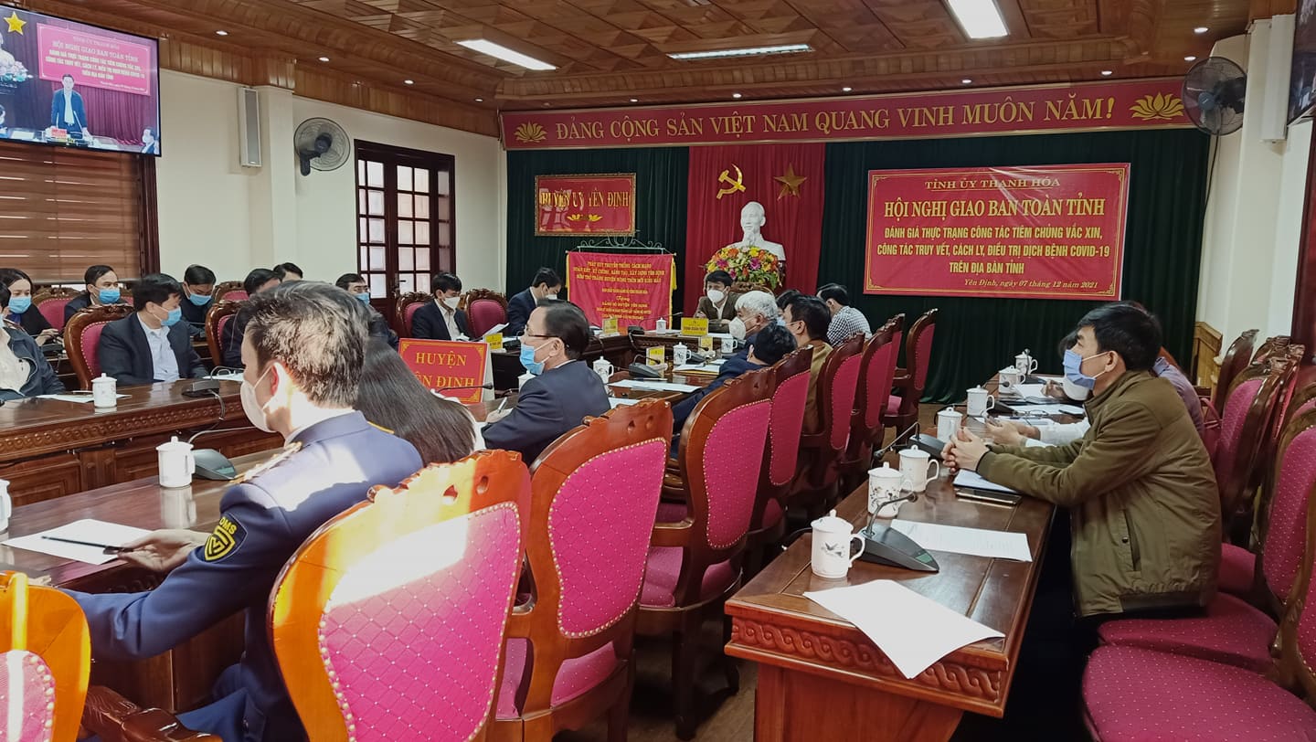 Toàn cảnh hội nghị.