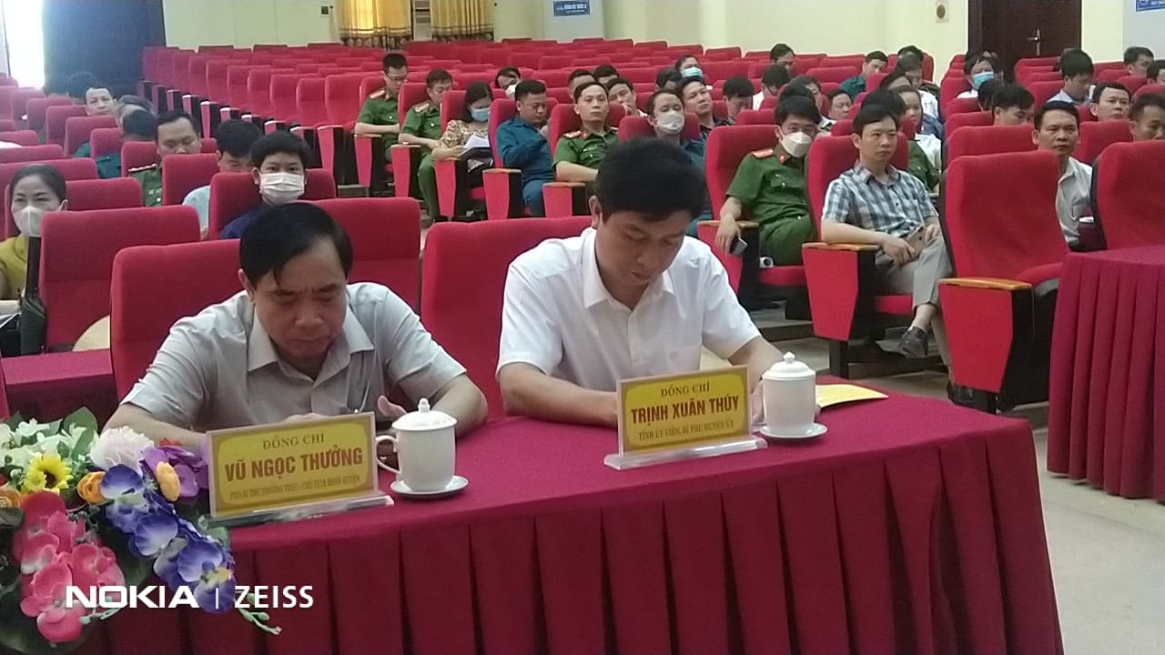 Đại biểu tham dự hội nghị.