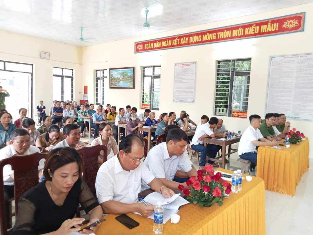 Đại biểu tham dự hội nghị.