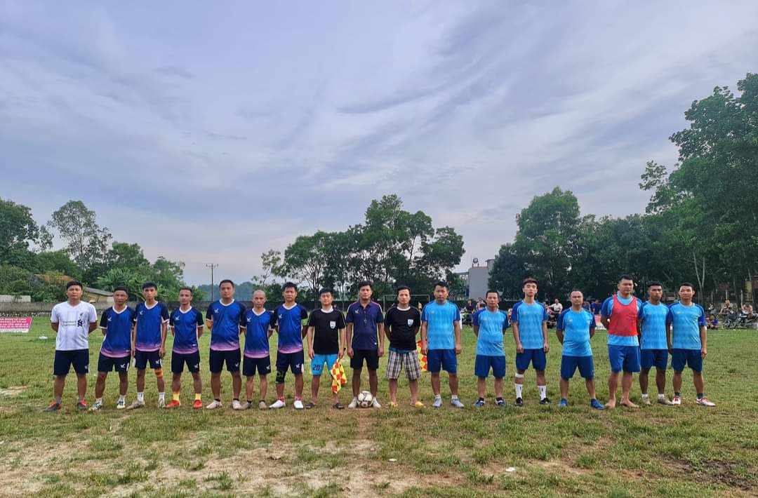 Các đội bóng tham gia thi đấu.