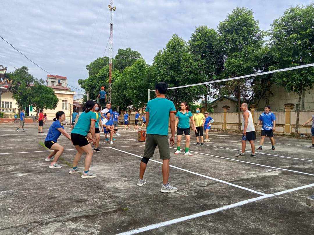 Một số hình ảnh tại Giải bóng chuyền hơi nam nữ xã Yên Lạc.