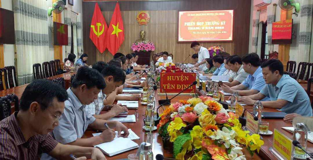 Toàn cảnh đại biểu tham dự hội nghị.