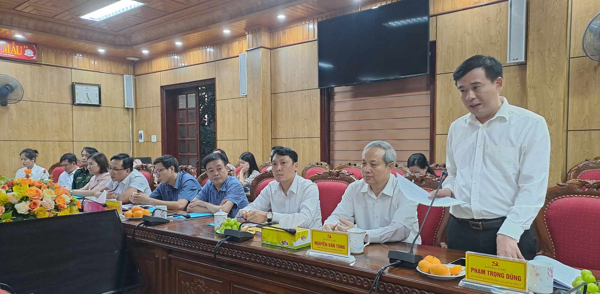 Đại biểu tham dự hội nghị.
