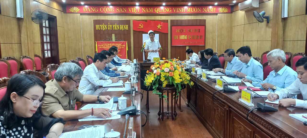 Toàn cảnh hội nghị.