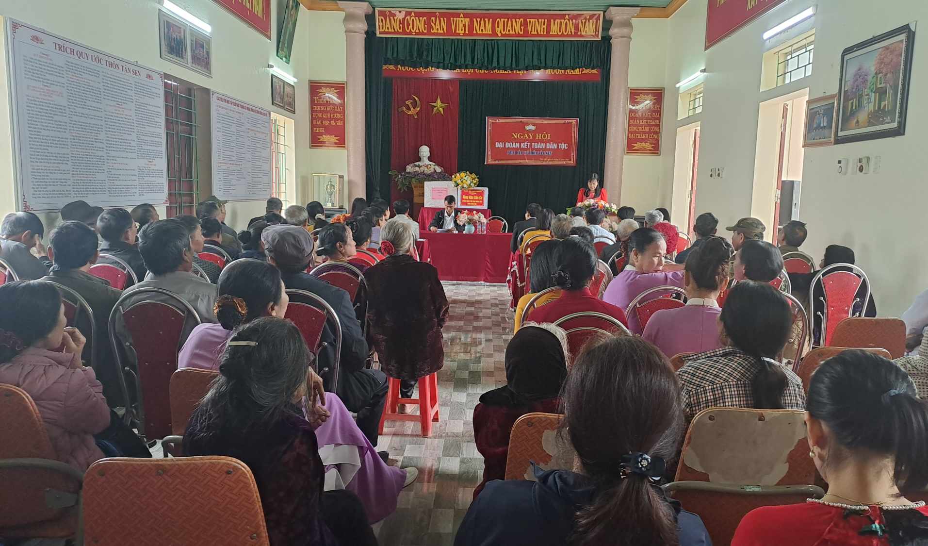 Toàn cảnh Ngày hội.