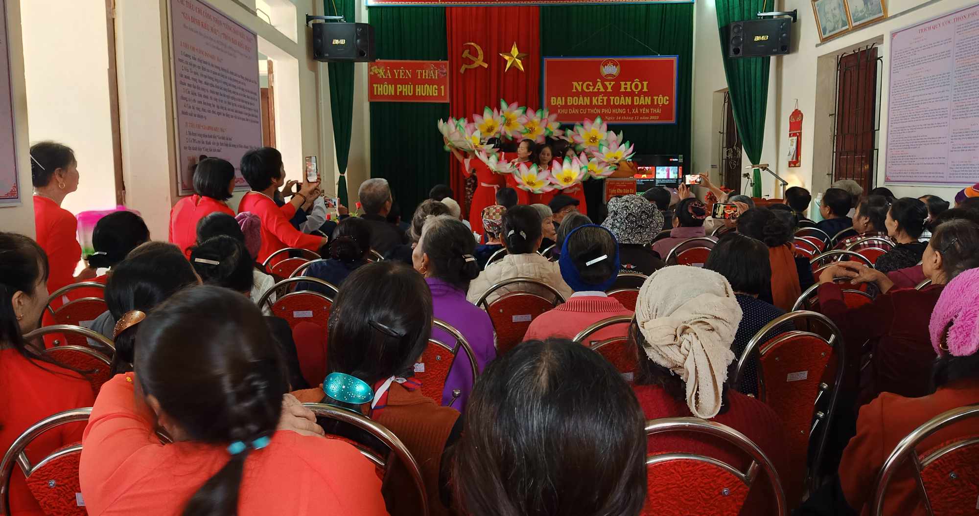 Toàn cảnh Ngày hội.