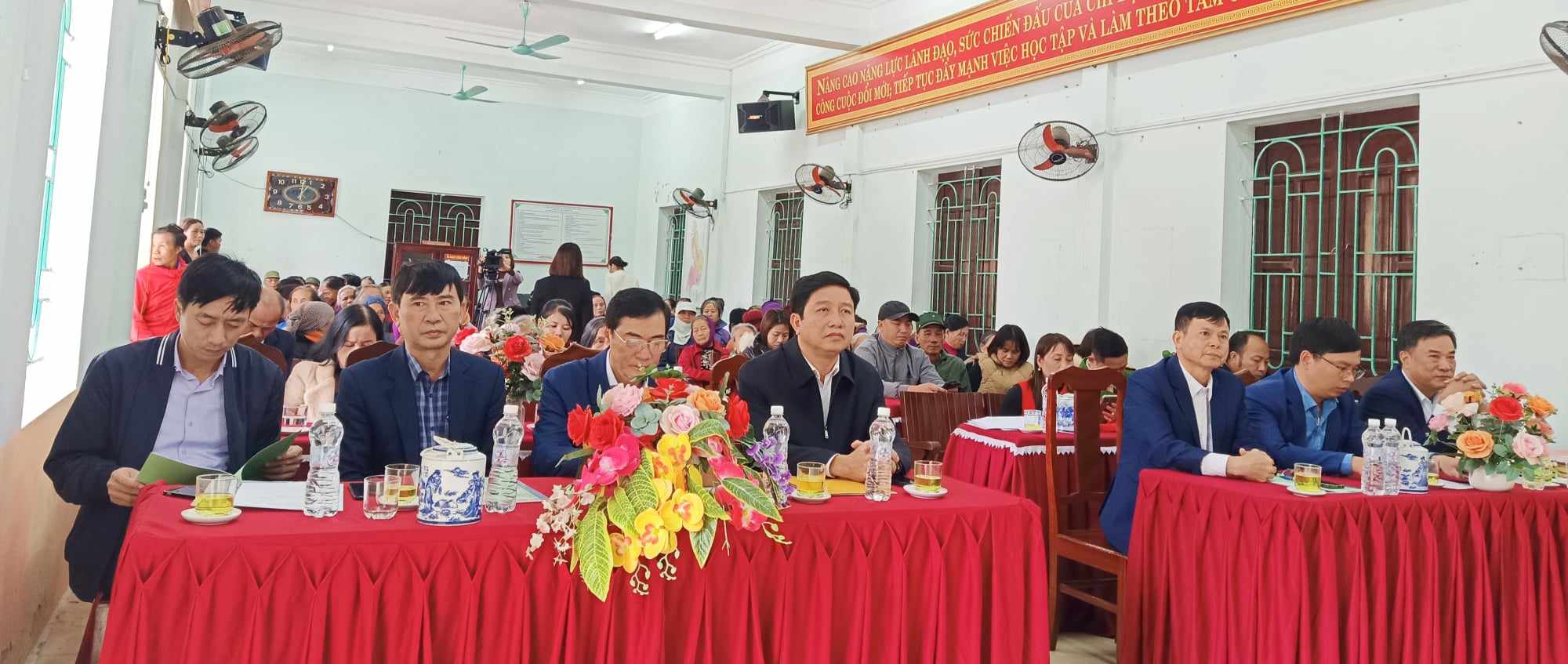 Các đại biểu về tham dự tại Ngày hội.