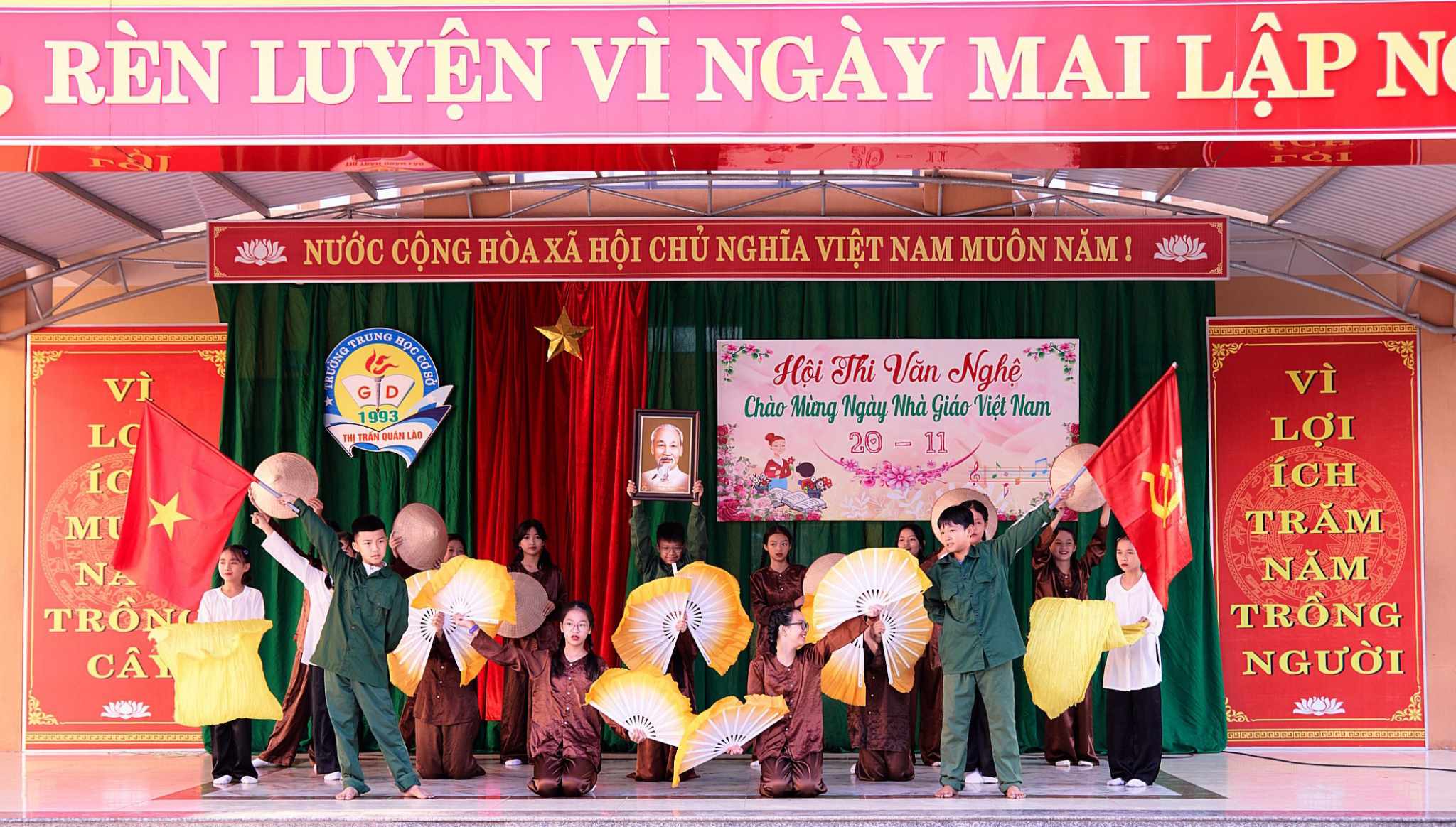 Một số hình ảnh tiết mục văn nghệ tại hội thi.