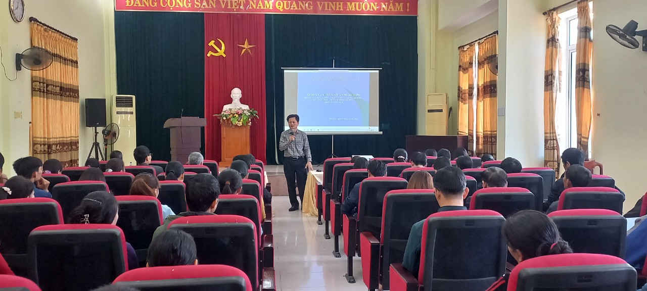 Toàn cảnh lớp tập huấn.