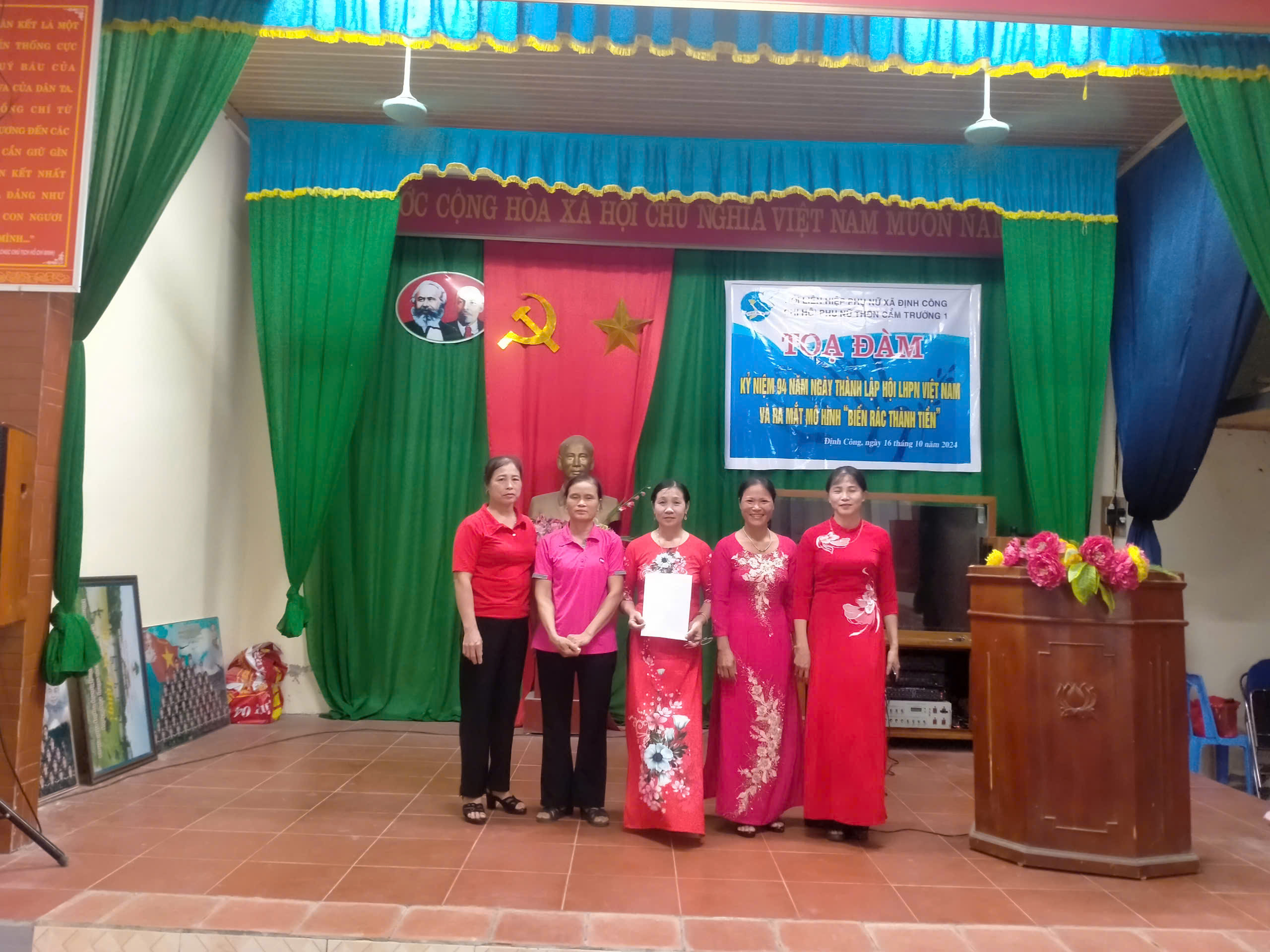 Các cấp hội hưởng ứng tuần Lễ áo dài chào mừng kỷ niệm 94 năm ngày thành lập Hội LHPN Việt Nam (20/10/1930 - 20/10/2024).